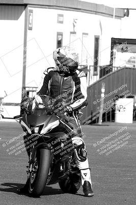 media/Apr-10-2022-SoCal Trackdays (Sun) [[f104b12566]]/Around the Pits/